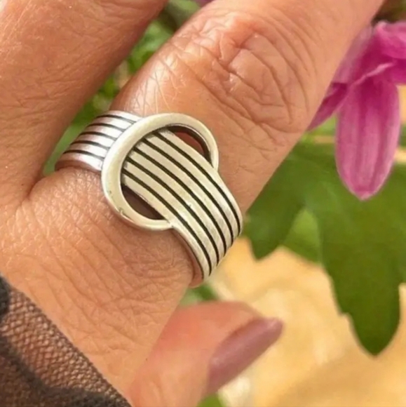 RETRO RING - Picture 4 of 6